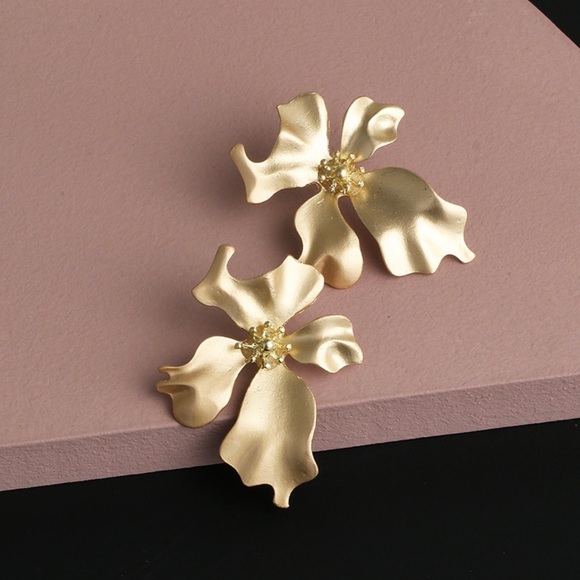 2/$20! Golden Orchid Flower Stud Earrings - Picture 4 of 10
